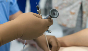 Цистоскопія: що це за метод діагностики в урології?